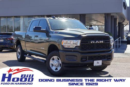 2020 RAM 2500 Tradesman Crew Cab 4X4 6'4' Box