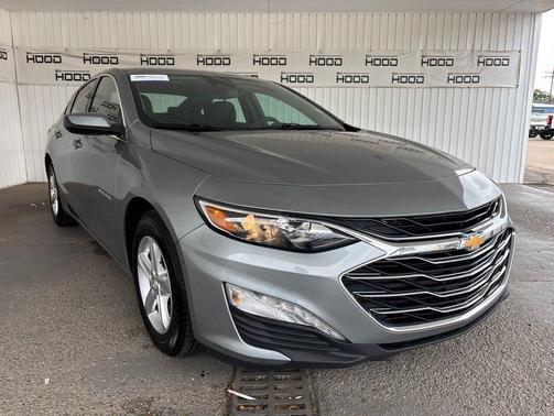 Sterling Gray Metallic 2024 Chevrolet Malibu FWD 1LT