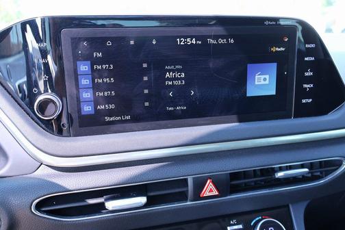 2023 Hyundai SONATA SEL