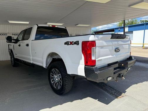 Oxford White 2018 Ford F-250 XL