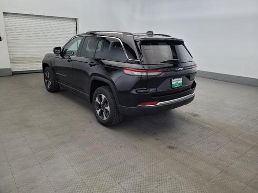 Diamond Black Crystal Pearlcoat 2022 Jeep Grand Cherokee 4xe Base