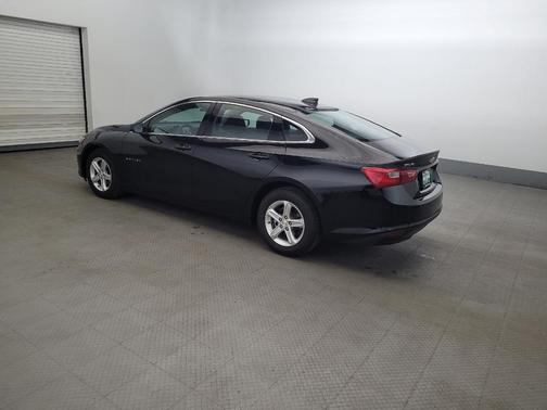 Mosaic Black Metallic 2024 Chevrolet Malibu FWD 1LT