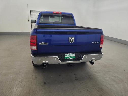 Blue Streak Pearlcoat 2017 RAM 1500 Big Horn