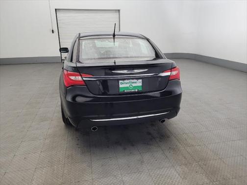 2014 Chrysler 200 LX