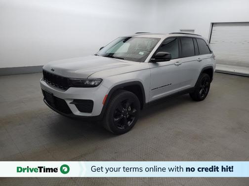 Silver Zynith 2023 Jeep Grand Cherokee Altitude