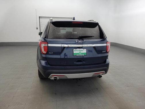 Blue Jeans Metallic 2016 Ford Explorer XLT