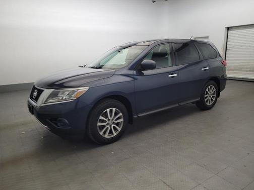 2014 Nissan Pathfinder S