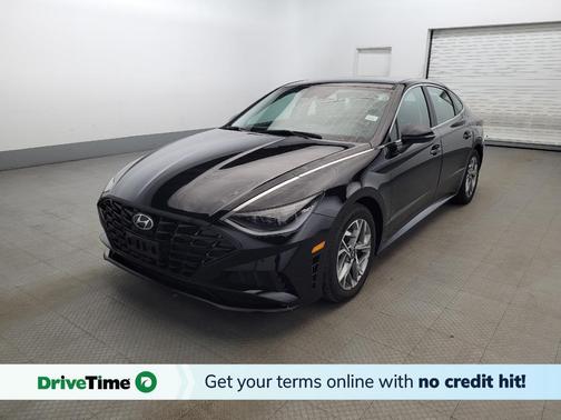 Black 2023 Hyundai SONATA SEL