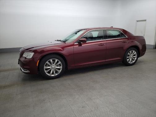 2017 Chrysler 300 Limited
