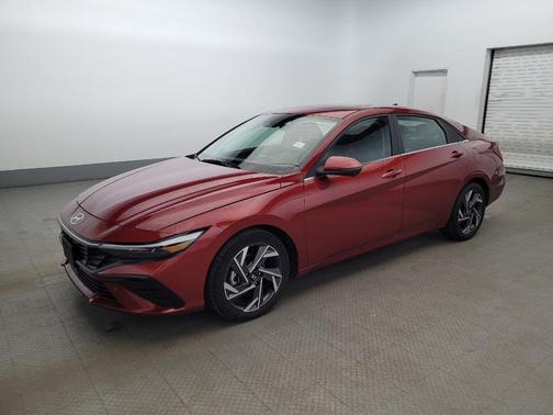Ultimate Red 2024 Hyundai ELANTRA Limited