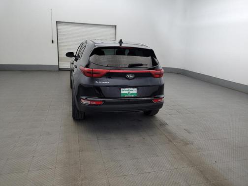 Black 2018 Kia Sportage LX