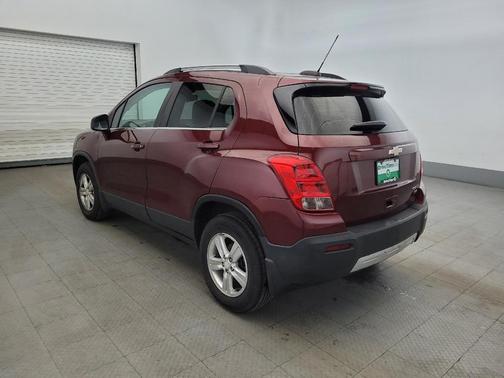 Red 2016 Chevrolet Trax LT