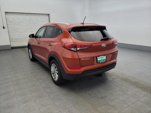 2016 Hyundai TUCSON SE
