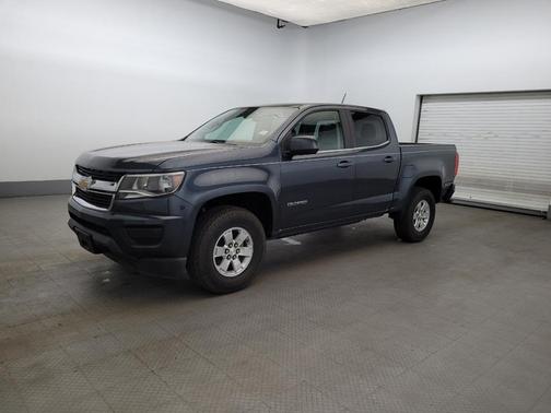 Gray 2019 Chevrolet Colorado WT