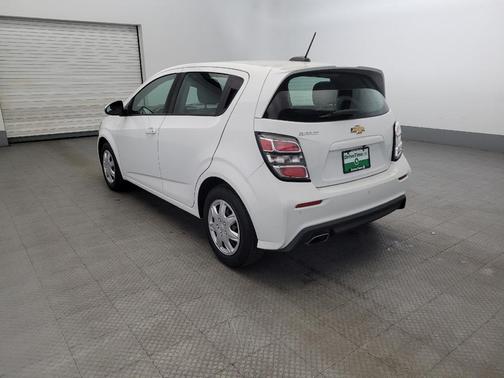 2020 Chevrolet Sonic FWD Hatchback 1FL 5-Door