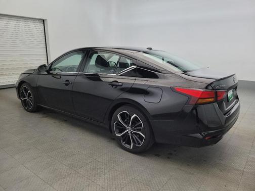 2023 Nissan Altima SR FWD