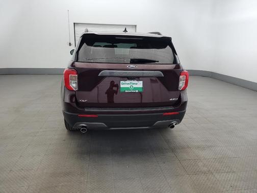 Burgundy Velvet Tinted Clearcoat 2022 Ford Explorer XLT