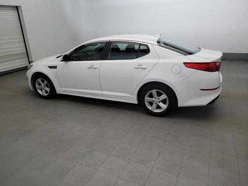 Snow White Pearl 2015 Kia Optima LX