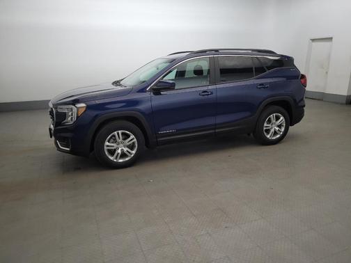 Marine Metallic 2022 GMC Terrain SLE