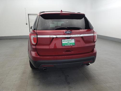 2016 Ford Explorer Base