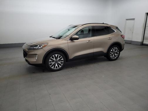 2020 Ford Escape Titanium