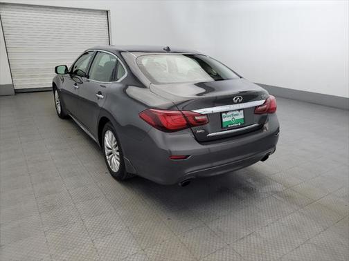 2015 INFINITI Q70L 5.6X