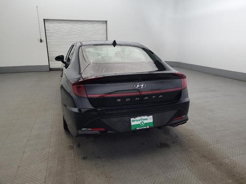 2022 Hyundai SONATA SEL