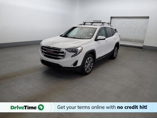 White 2019 GMC Terrain SLT