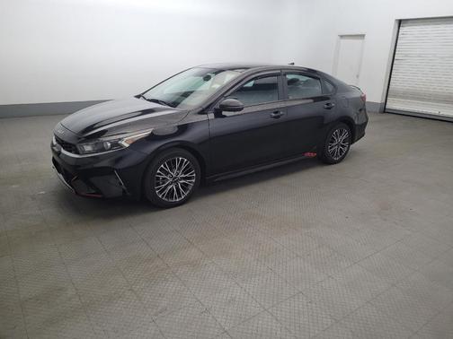 Aurora Black 2022 Kia Forte GT-Line