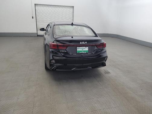 Aurora Black 2022 Kia Forte GT-Line