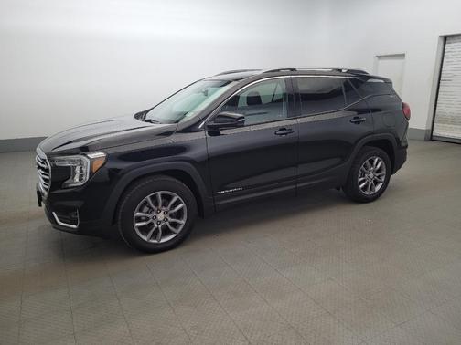 Ebony Twilight Metallic 2023 GMC Terrain SLT