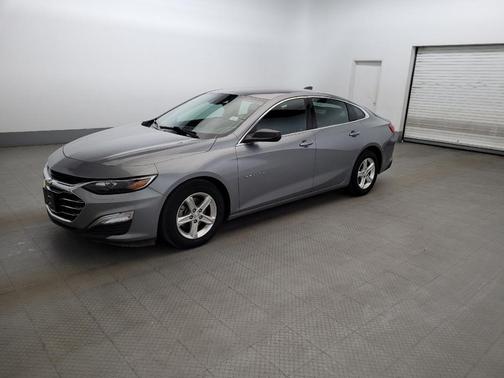 Gray 2023 Chevrolet Malibu 1LS