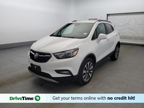 Summit White 2022 Buick Encore Preferred