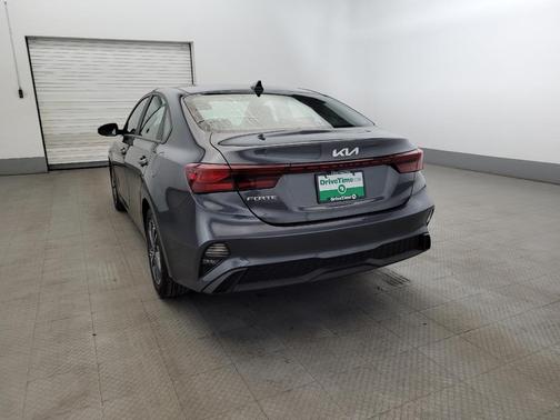 Gravity Gray 2023 Kia Forte LXS