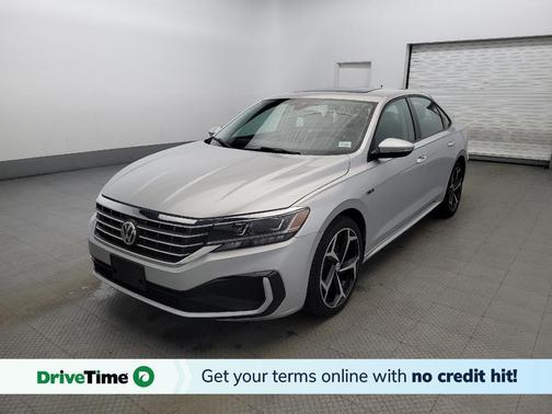 2020 Volkswagen Passat 2.0T R-Line