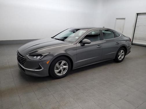 2022 Hyundai SONATA SE