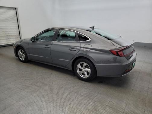 2022 Hyundai SONATA SE