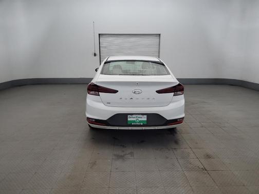 Quartz White Pearl 2020 Hyundai ELANTRA SE