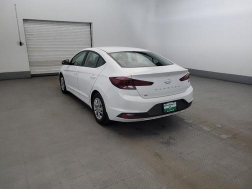 Quartz White Pearl 2020 Hyundai ELANTRA SE