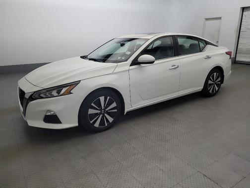 2021 Nissan Altima 2.5 SV