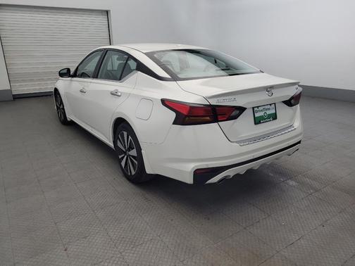 2021 Nissan Altima 2.5 SV