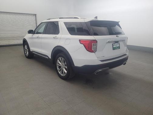 White 2021 Ford Explorer Limited