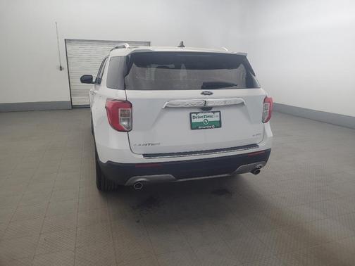 White 2021 Ford Explorer Limited