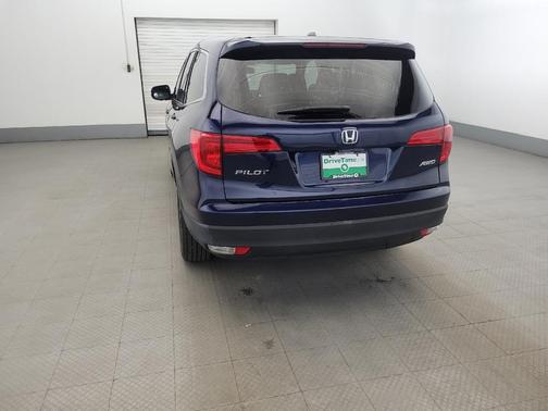 Blue 2017 Honda Pilot EX-L