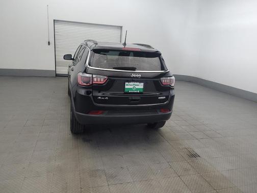 Black 2017 Jeep New Compass Latitude