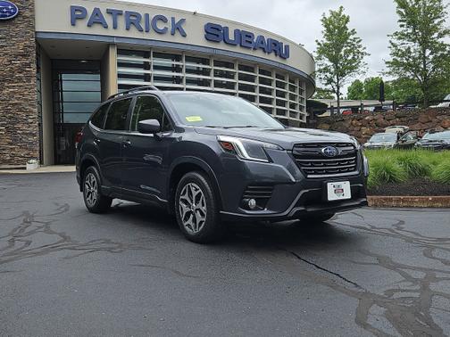 2022 Subaru Forester Premium