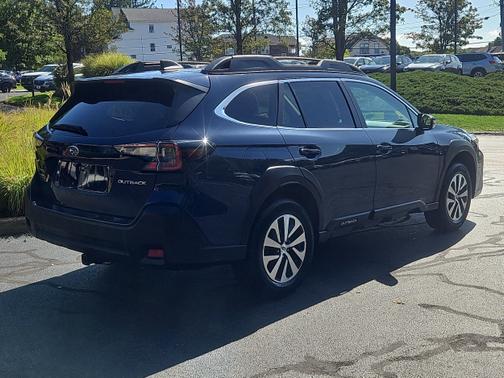 Cosmic Blue Pearl 2023 Subaru Outback Premium