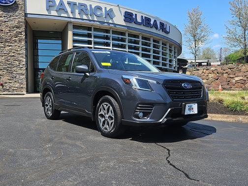 Magnetite Gray Metallic 2023 Subaru Forester Premium