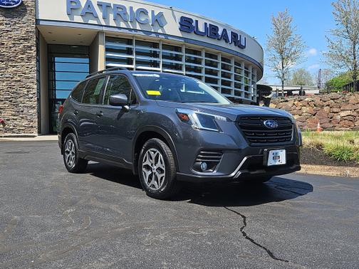 Magnetite Gray Metallic 2023 Subaru Forester Premium