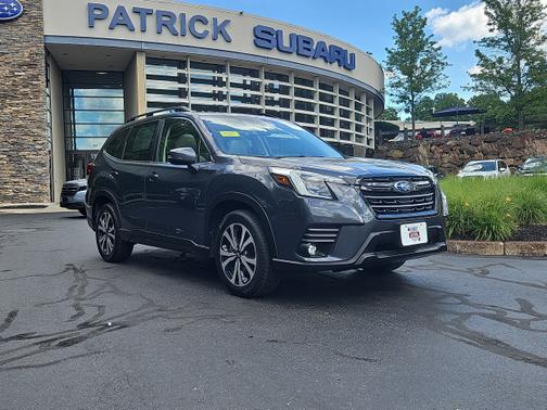 Magnetite Gray Metallic 2024 Subaru Forester Limited